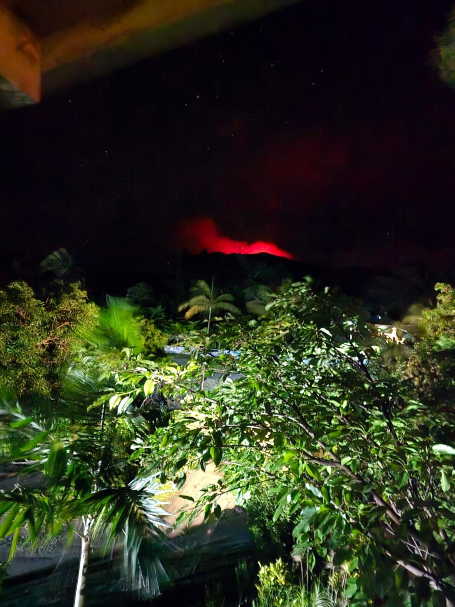 Tanna Volcano View Tree House Lenkuru Eksteriør bilde