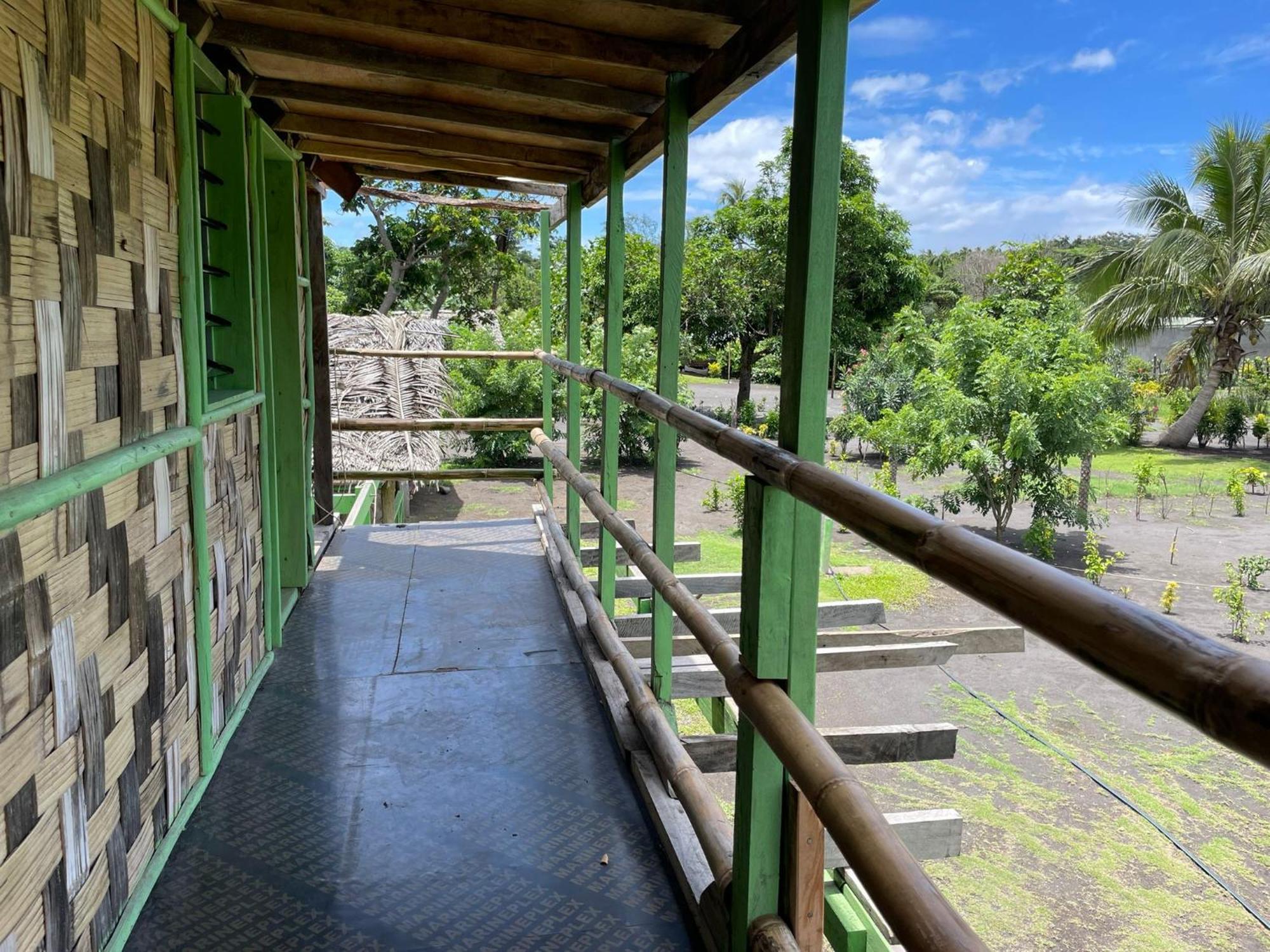 Tanna Volcano View Tree House Lenkuru Eksteriør bilde